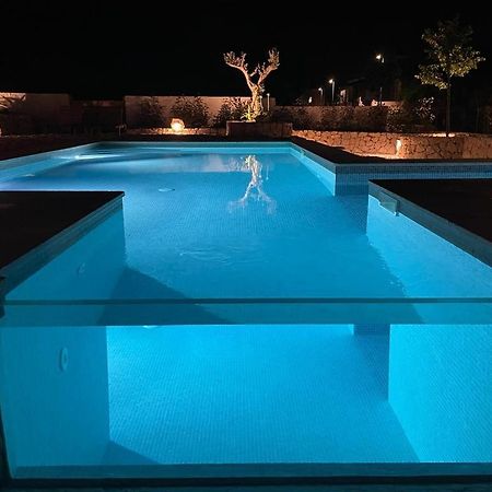 Vacation House Lavanda New! Heated Pool Zadvarje المظهر الخارجي الصورة