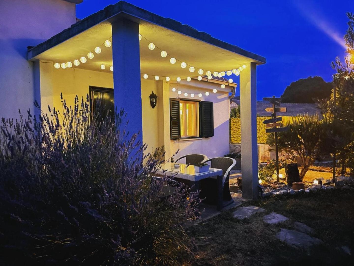 Vacation House Lavanda New! Heated Pool Zadvarje المظهر الخارجي الصورة